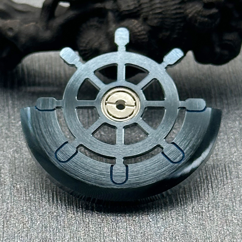 Custom Edition NH35 Movement A - đánh giá và giá Reel Case