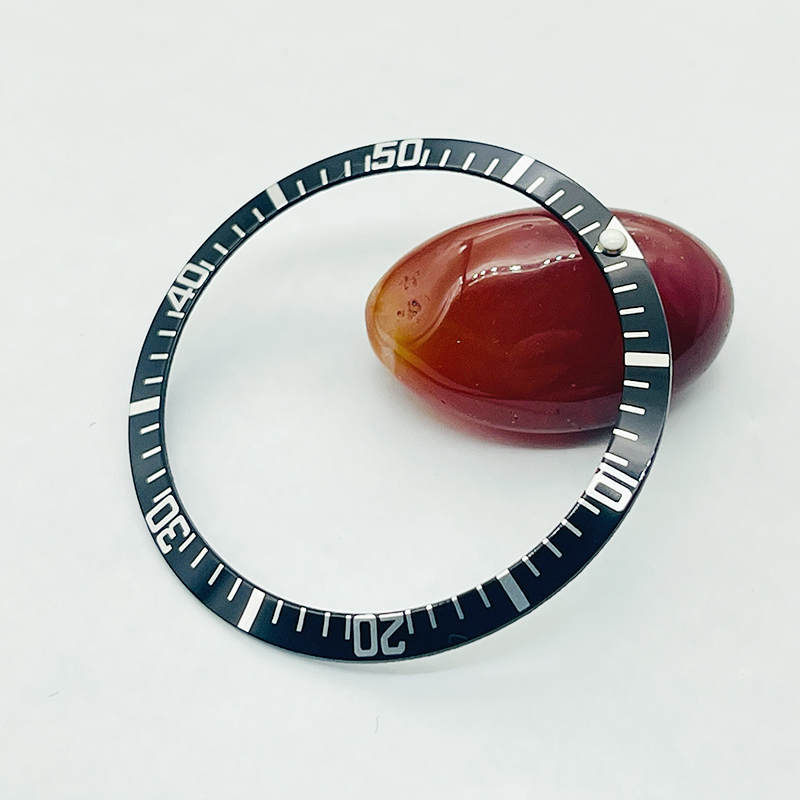 36.5mm Curved Aluminum Watch b - đánh giá và giá Reel Case